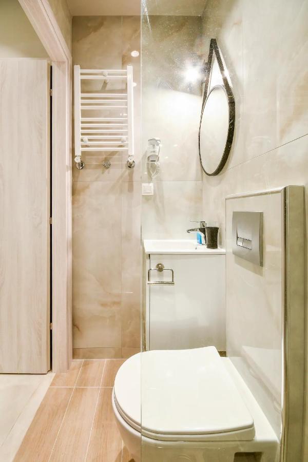 Danae Luxurious Suite #Tifhelexpo เทสซาโลนิกิ ภายนอก รูปภาพ