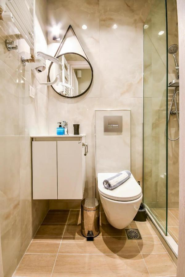 Danae Luxurious Suite #Tifhelexpo เทสซาโลนิกิ ภายนอก รูปภาพ