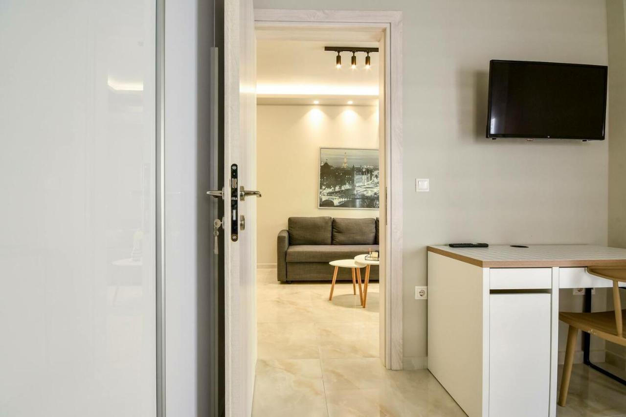 Danae Luxurious Suite #Tifhelexpo เทสซาโลนิกิ ภายนอก รูปภาพ