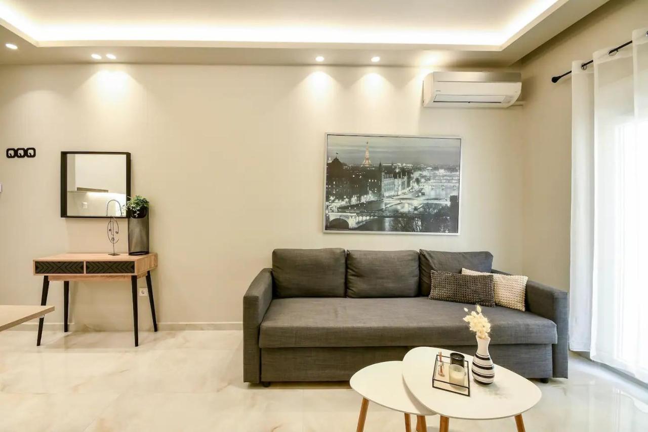 Danae Luxurious Suite #Tifhelexpo เทสซาโลนิกิ ภายนอก รูปภาพ